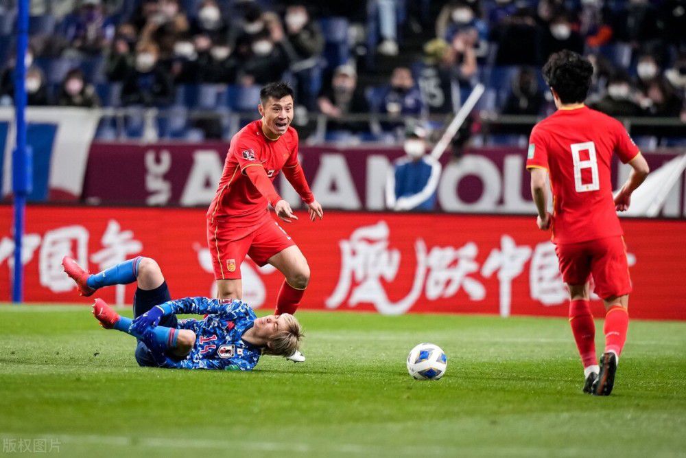 Ilario Di Giovamb指出，迪巴拉正在进行恢复，他将在明天重返训练场。